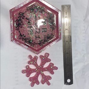 Matching glitter coaster and ornament !